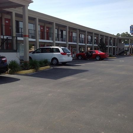 Days Inn Panama City 23Rd Street Екстериор снимка